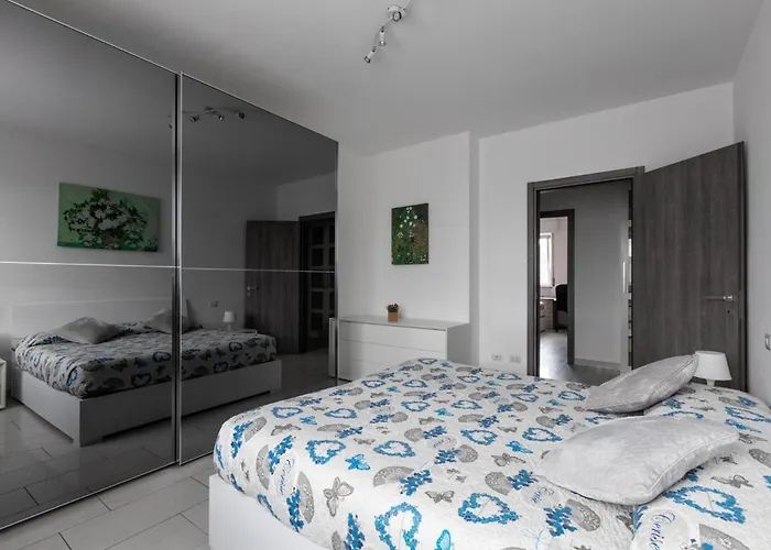 Bisceglie Mm Balcony King